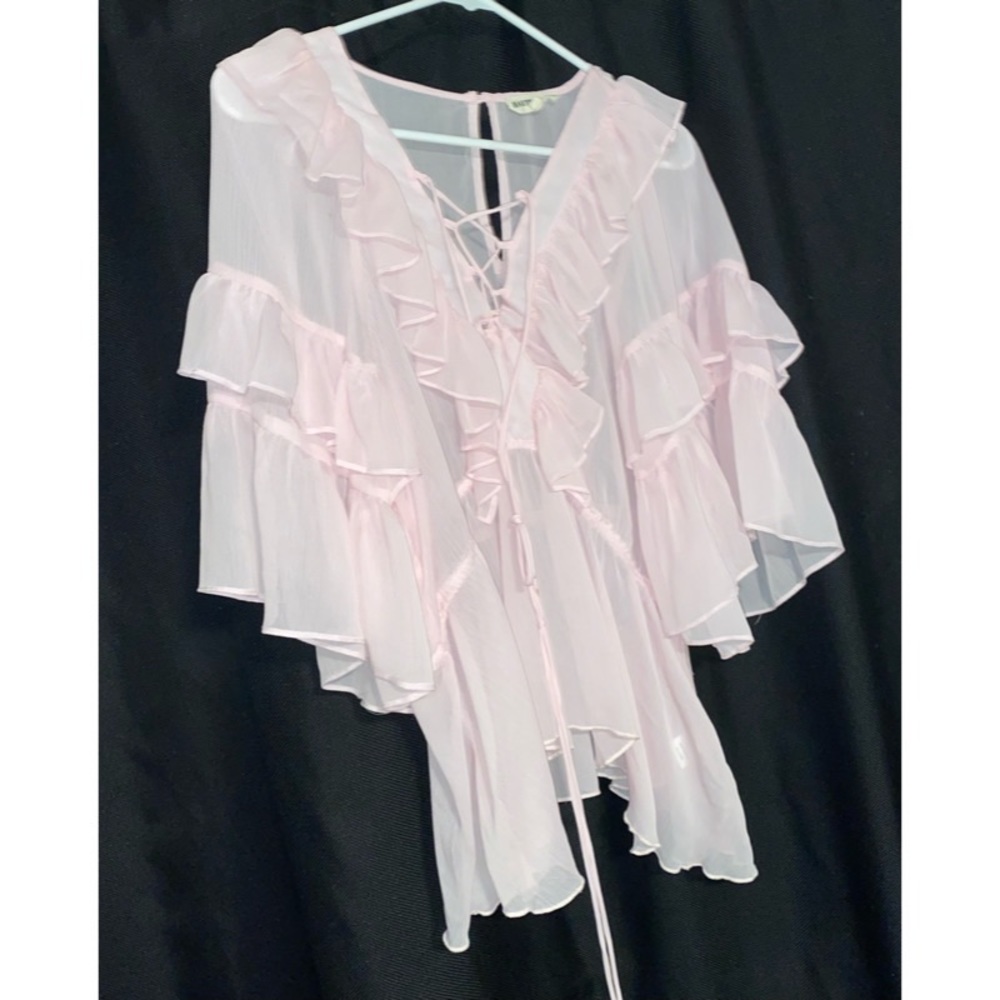 Ruffle shirt